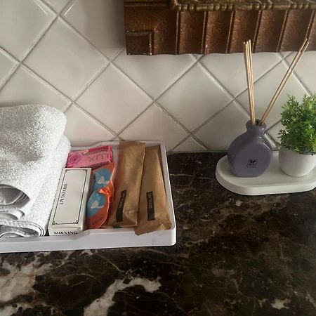 Villa 33 Ню Делхи Екстериор снимка